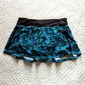 Lululemon blue/green skort size 8
